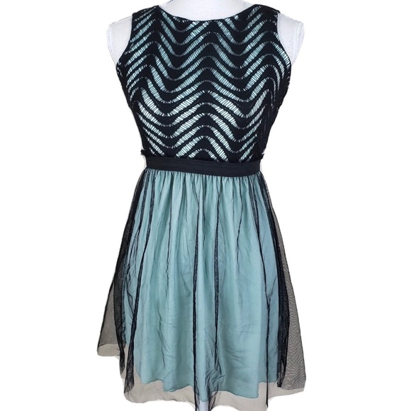 SPEECHLESS fit and flare summer dress size 1 - Picture 1 of 5